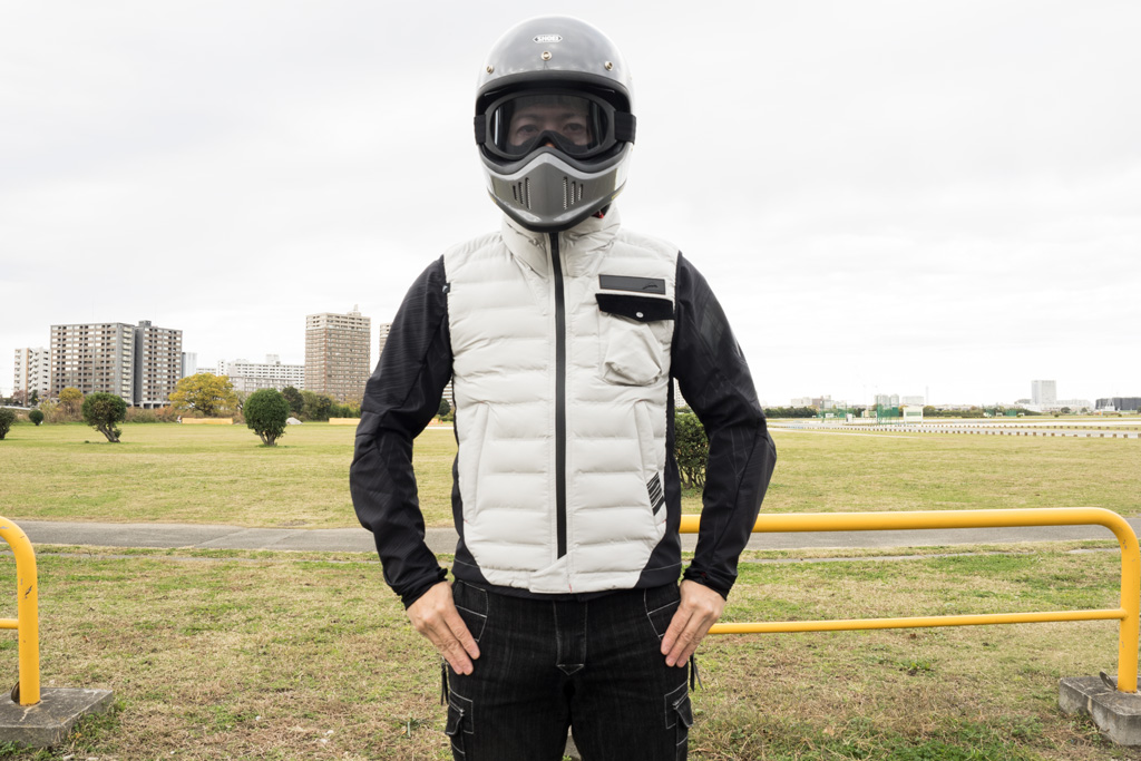 クシタニのミッドレイヤーを使って電熱いらずの冬を過ごそう