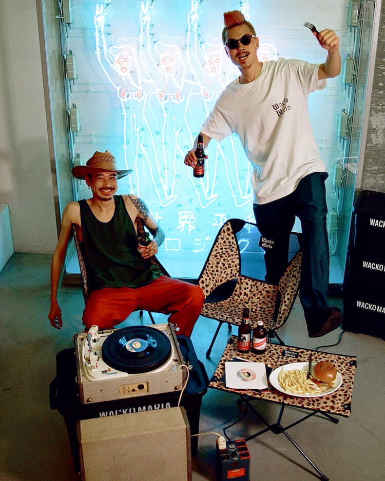 夏の遊びのそばにおきたい、ヘリノックスとワコマリアのコラボ