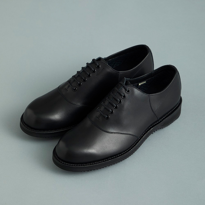 リーガルのアイコンモデルが全天候型に。ユナイテッドアローズらしく