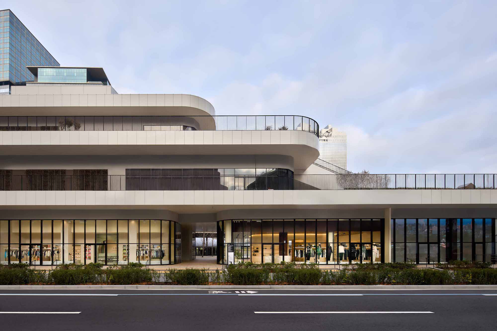 関西のみなさま、お待たせしました。Kithの日本国内2店舗目となる