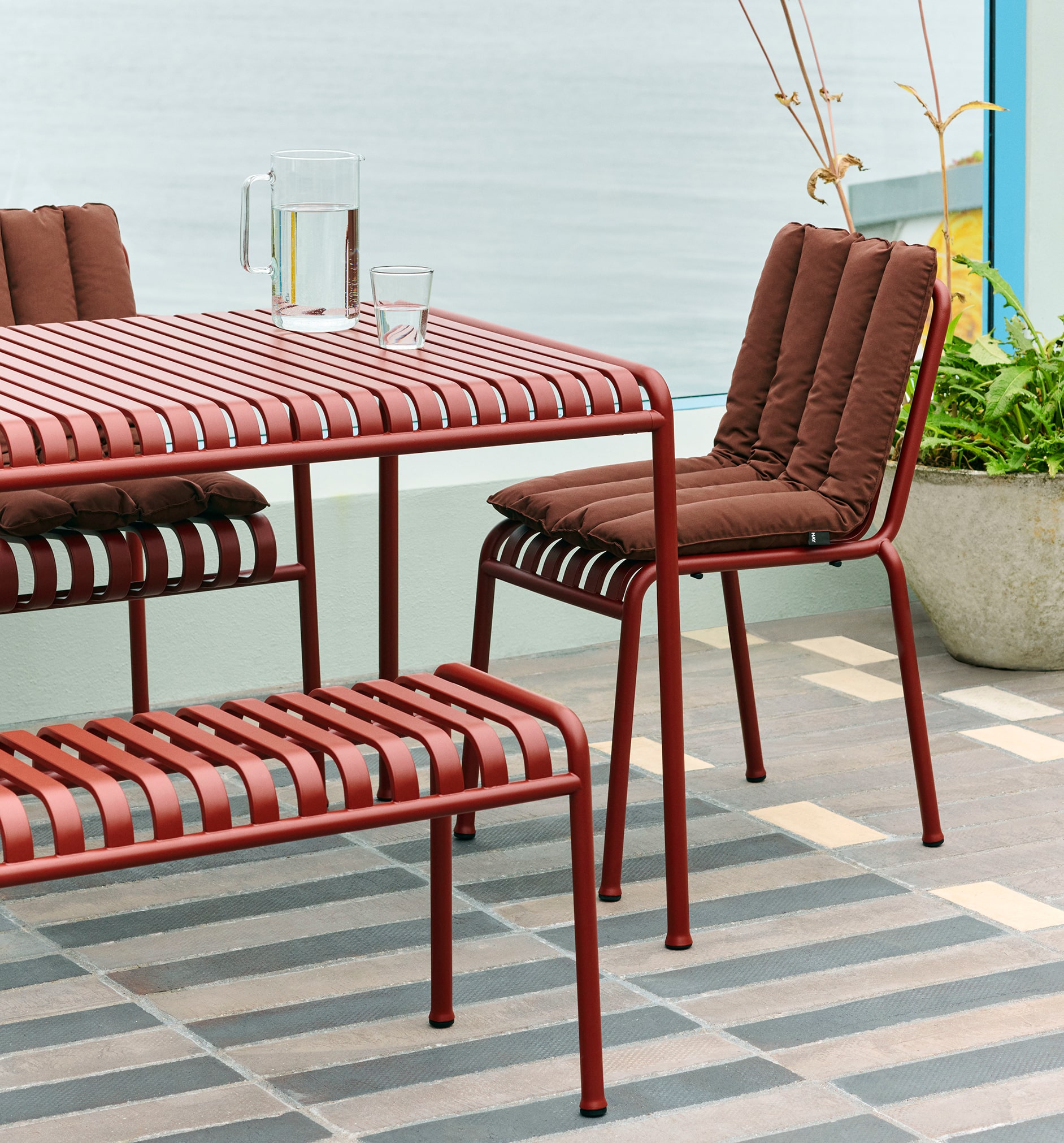 SOFT QUILTED CUSHION FOR PALISSADE CHAIR AND ARMCHAIR ｜北欧