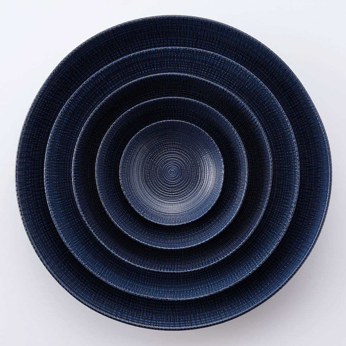 うず潮 盛皿 青 | 白山陶器直営オンラインストア