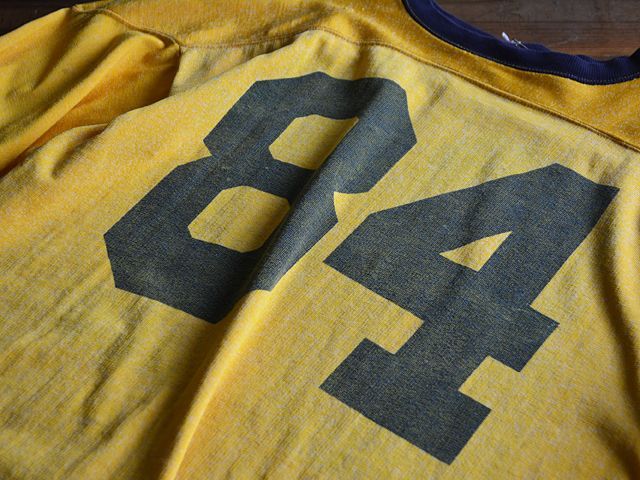 1960s Champion ナンバリングフットボールTシャツ 表記46 - 古着屋