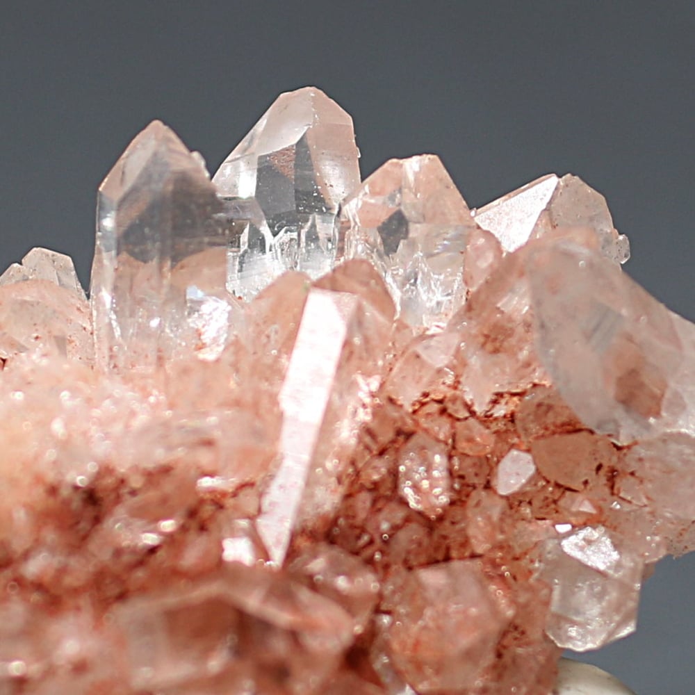 高品質]インド/マニカラン産ヒマラヤ水晶クラスター/原石小さめサイズ