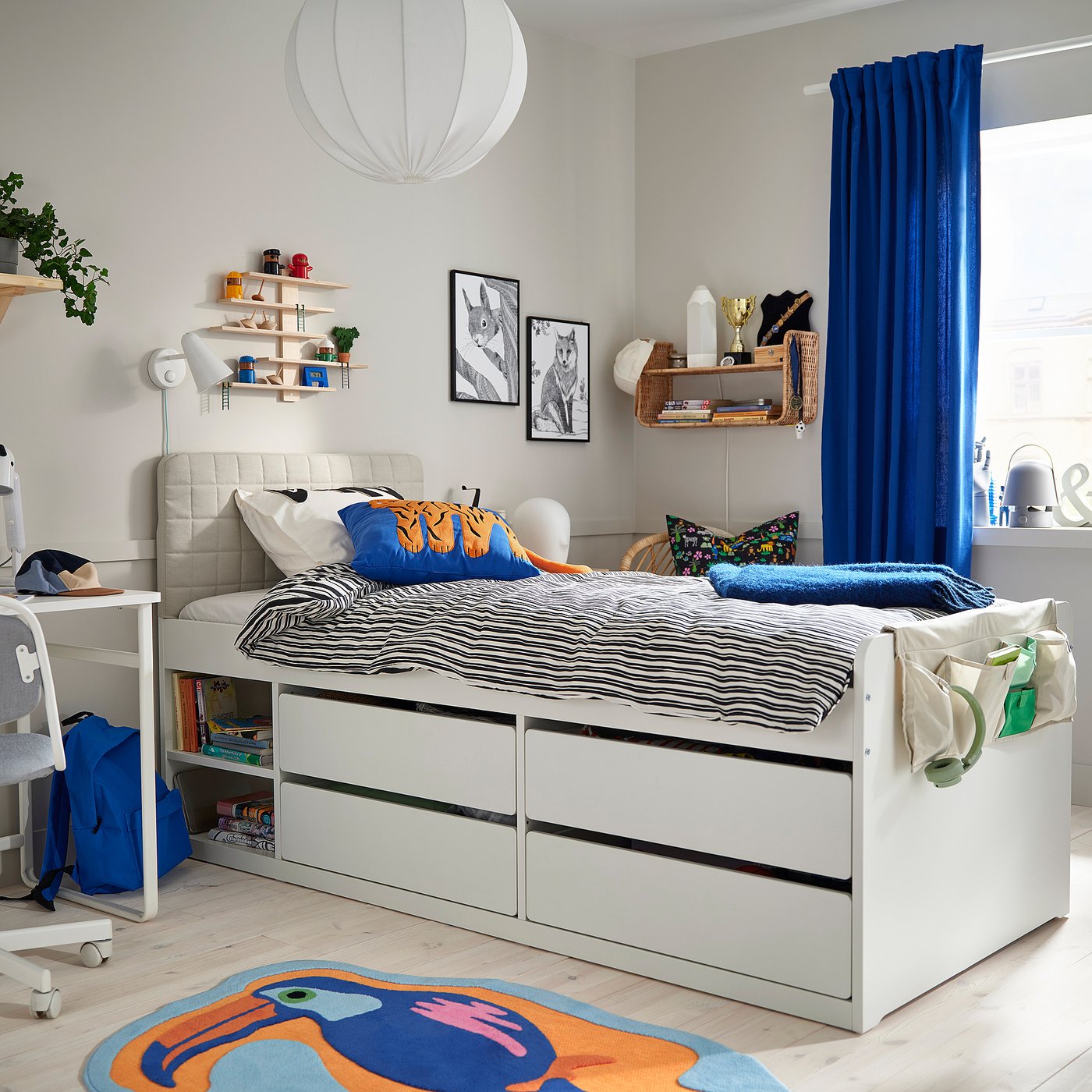 SLÄKT スレクト ベッドフレーム 収納付き, ヘッドボード付き