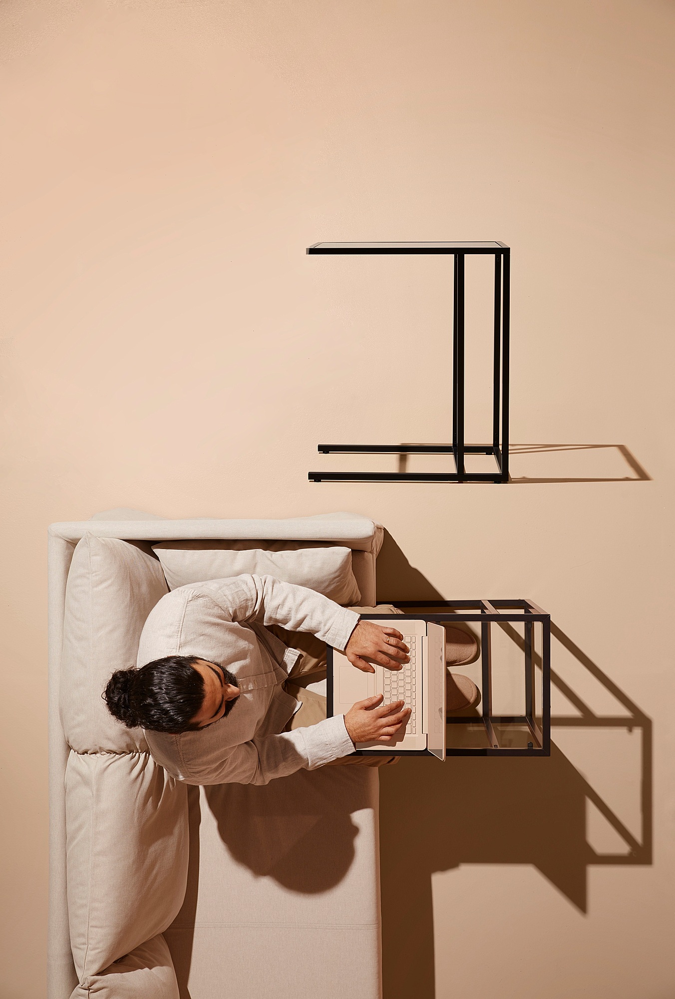 VITTSJÖ ヴィットショー ラップトップスタンド, ブラックブラウン