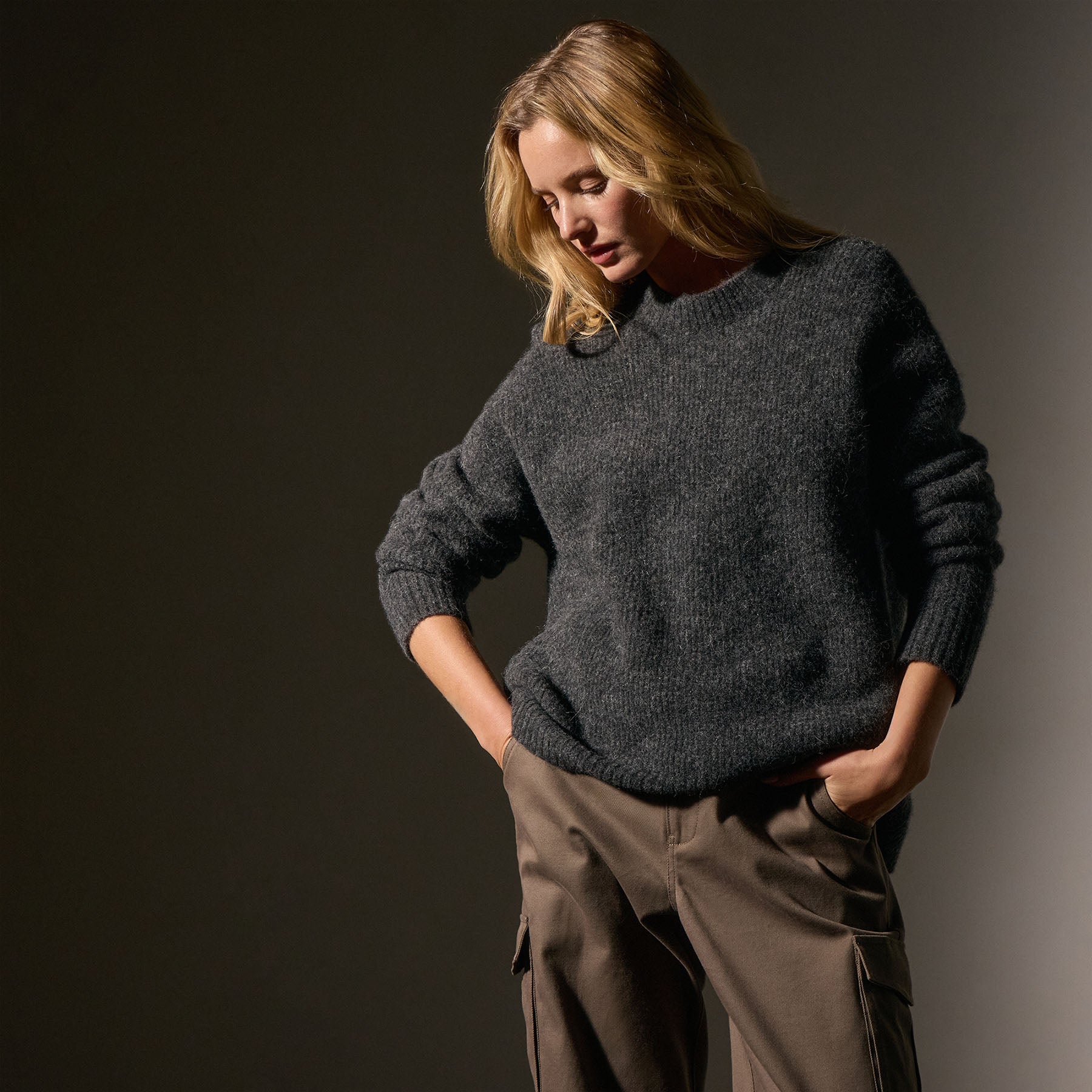 Oversized Waffle Knit Crew - Anthracite | James Perse Los Angeles