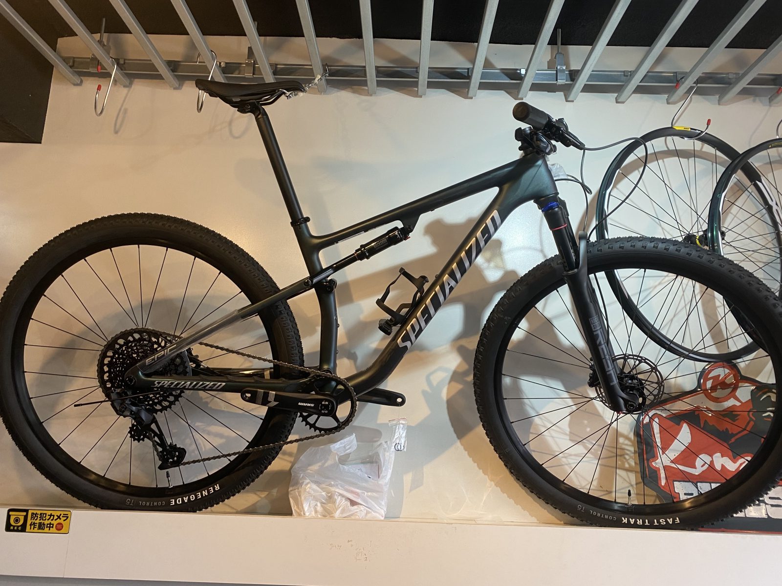 SPECIALIZED（スペシャライズド） EPIC HT（エピックハードテール