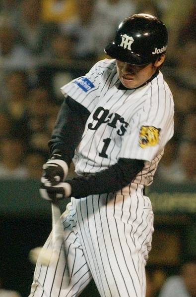 横浜戦の8回裏、阪神・鳥谷敬がプロ初本塁…：「侍ジャパン」 鳥谷敬