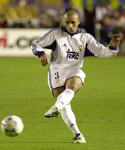 ロベルト・カル…： 歴代最強イレブン バルセロナVSレアル