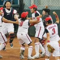 2008年北京五輪】 ソフトボール決勝・日…：栄光の金メダリスト