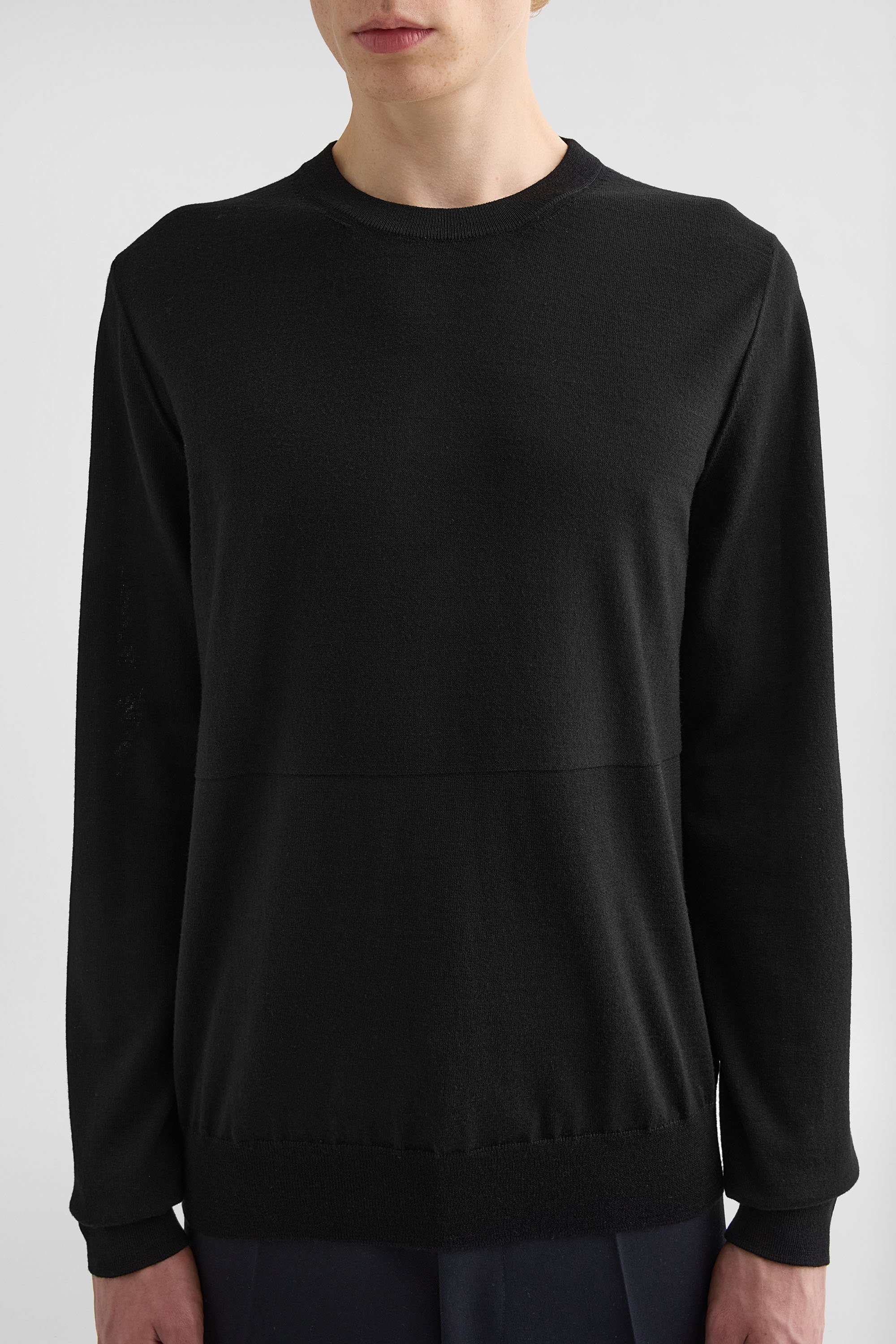 ウール クルーネックセーター メンズ | Jil Sander 公式オンラインストア