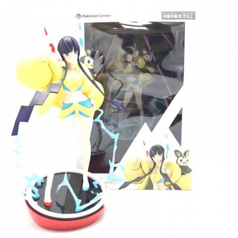 ポケモンセンターオリジナル カミツレ＆エモンガ 1/7スケール