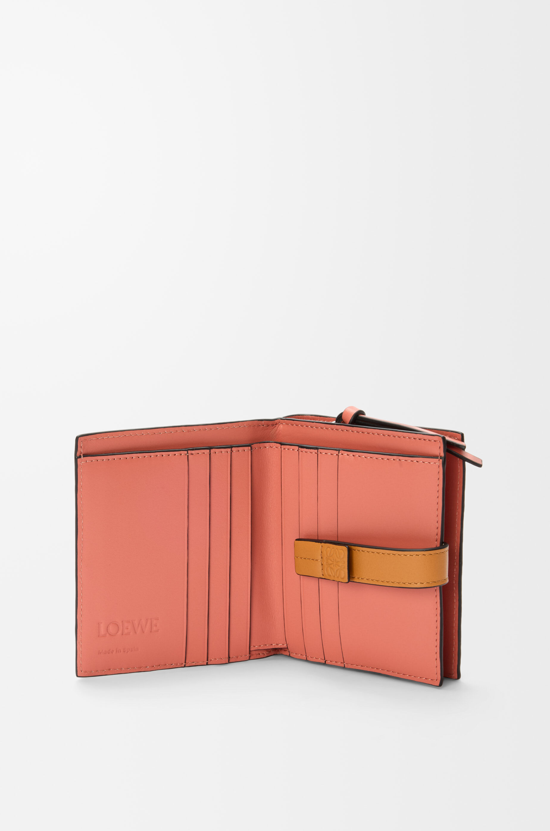 コンパクト ジップウォレット（ソフトグレインカーフ） ベージュ