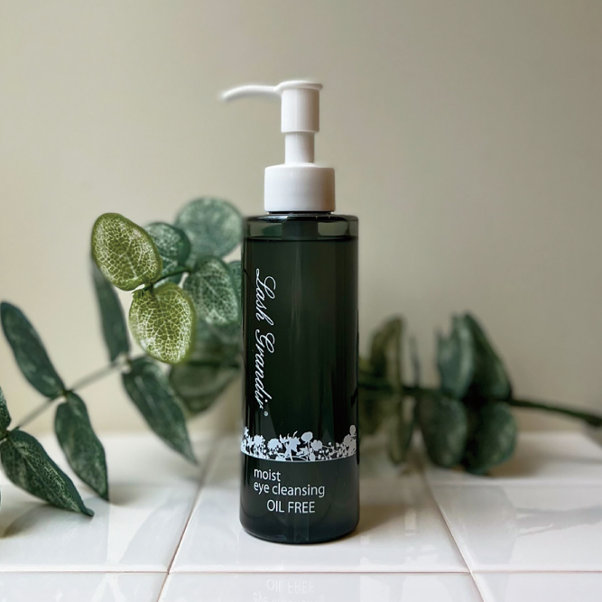 泡クレンジング（マツエクに優しい目元&全顔メイク落とし） – ラッシュ