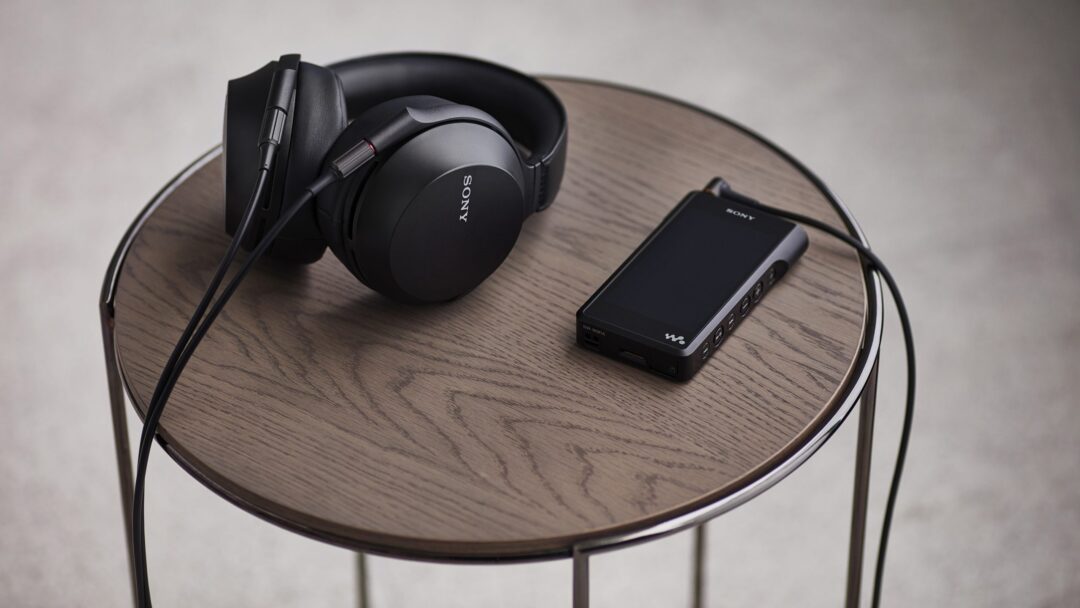 Sony MDR-Z7M2 – Tech Reviews