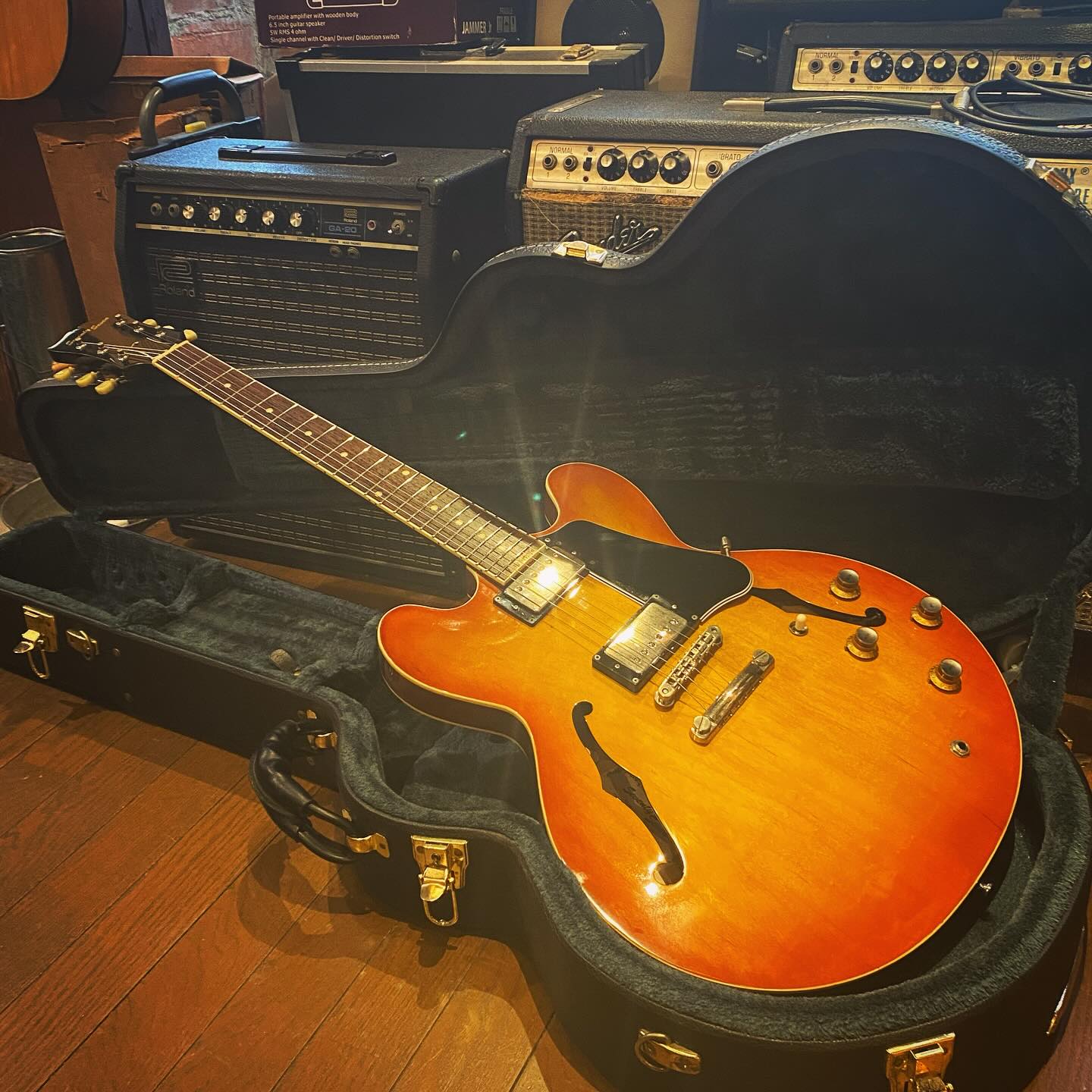 Seventy Seven Guitars '09 EXRUBATO-STD – 京町家のギターショップ