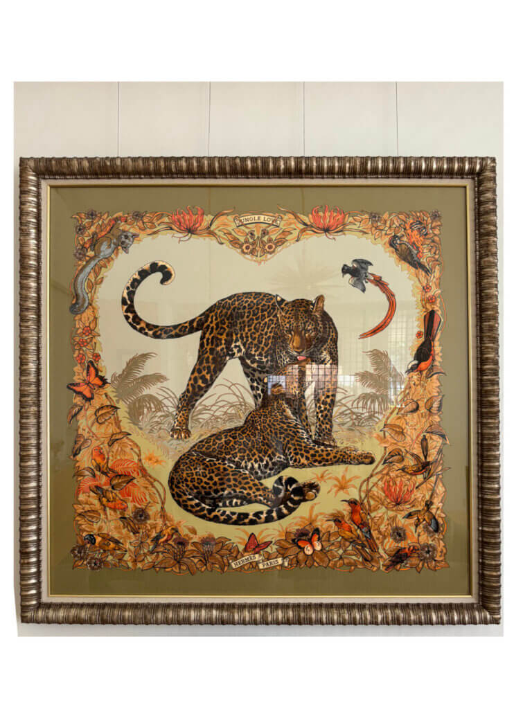 あのHermès（エルメス）のスカーフを額装すると・・・ - 東京青山の