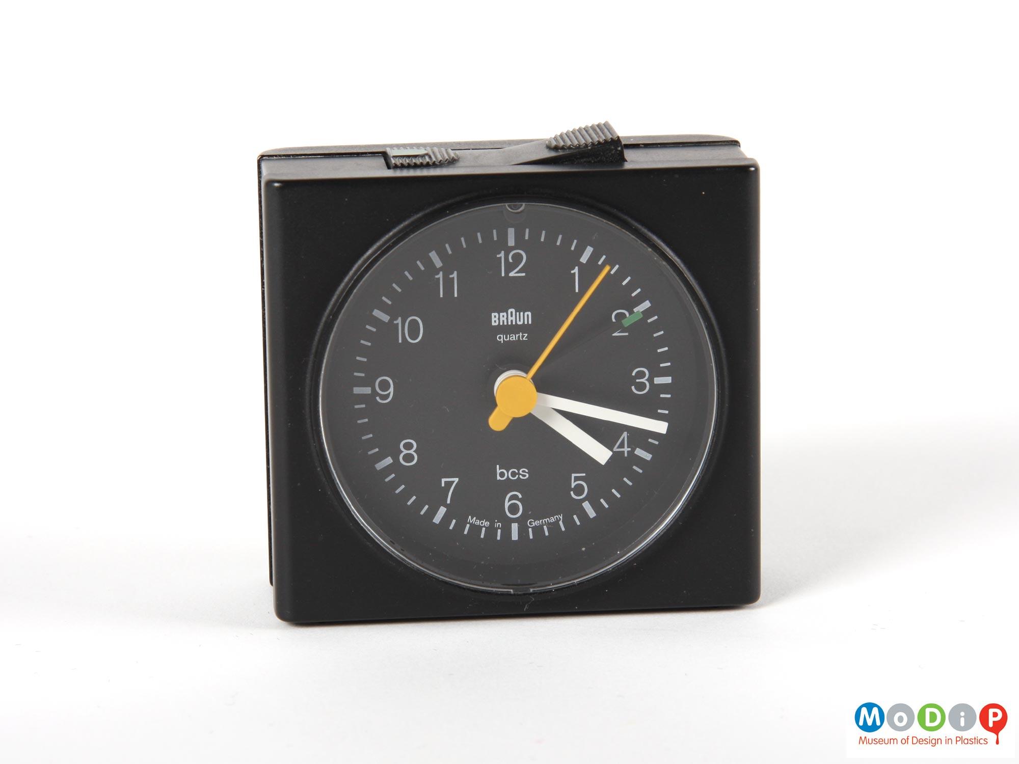 Braun type 4744/AB7 | Museum of Design in Plastics