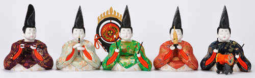 雛人形の豆知識 五人囃子と五楽人の違い – 真多呂人形博物館