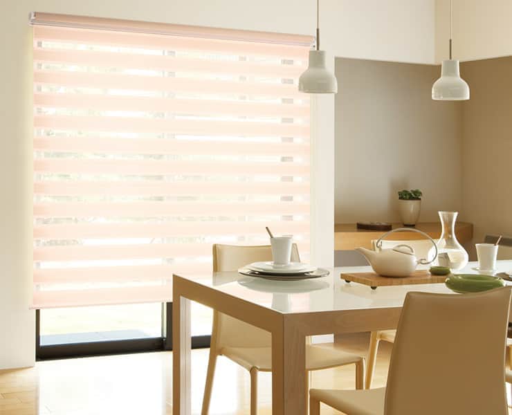 ゼブラ ビジック TOSO(トーソー)｜ロールスクリーン（ロールカーテン