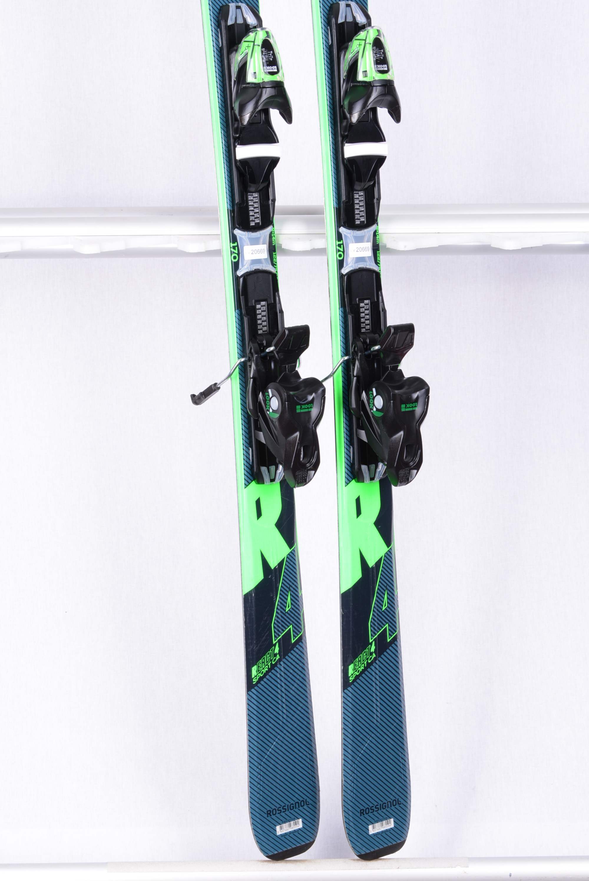 skis ROSSIGNOL REACT R4 SPORT, blue/green, flex tip tech, woodcore
