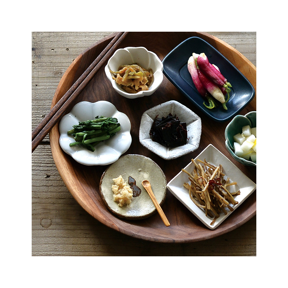 皿・プレート :: 12cm以下 :: 粉引豆絵皿 - マルミツウェブストア