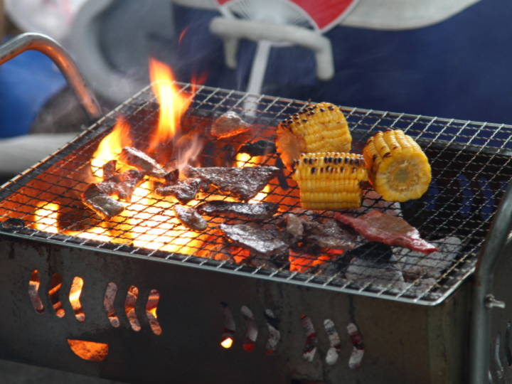 バーベキューをするとき、必要な炭の量ってどれくらい？ - 炭屋のお話