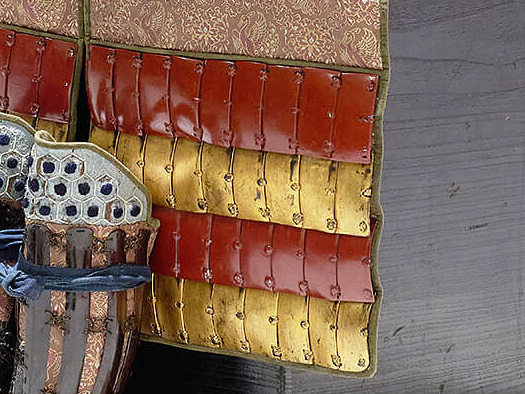 甲冑の小具足：佩楯／名古屋刀剣博物館・名古屋刀剣ワールド