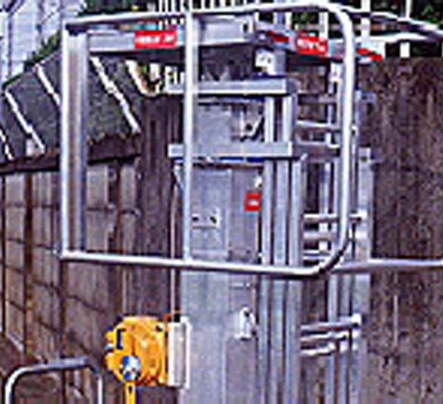 高所作業台 | 株式会社ミヨシ 高所作業台・作業車製作 製缶