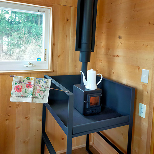 美品・おまけ付】Dr.Craft（サトーステンレス）ミニ薪ストーブ 3面