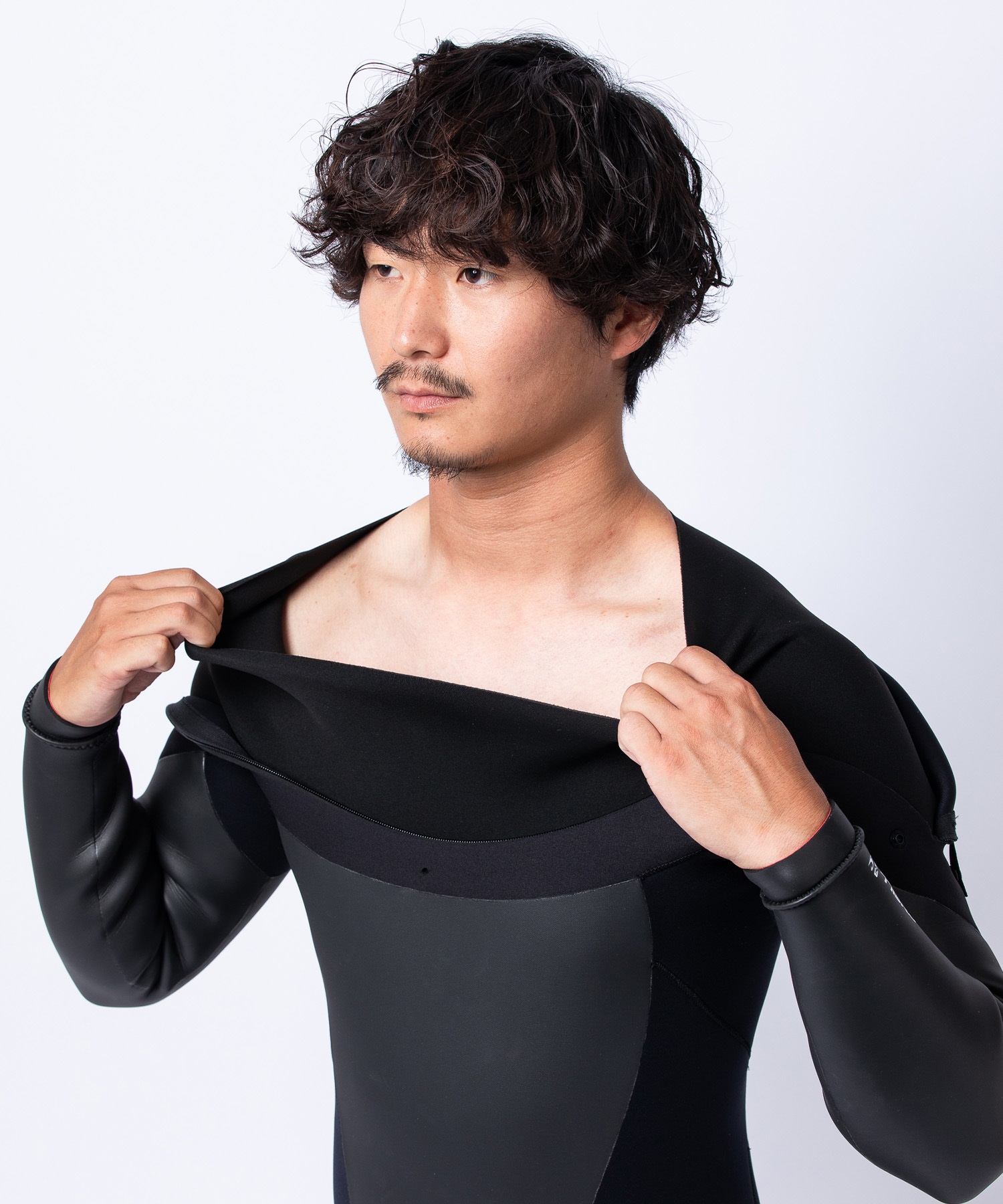 ONEILL オニール ロングチェストジップ ムラサキ MFW-207A5 ウェット