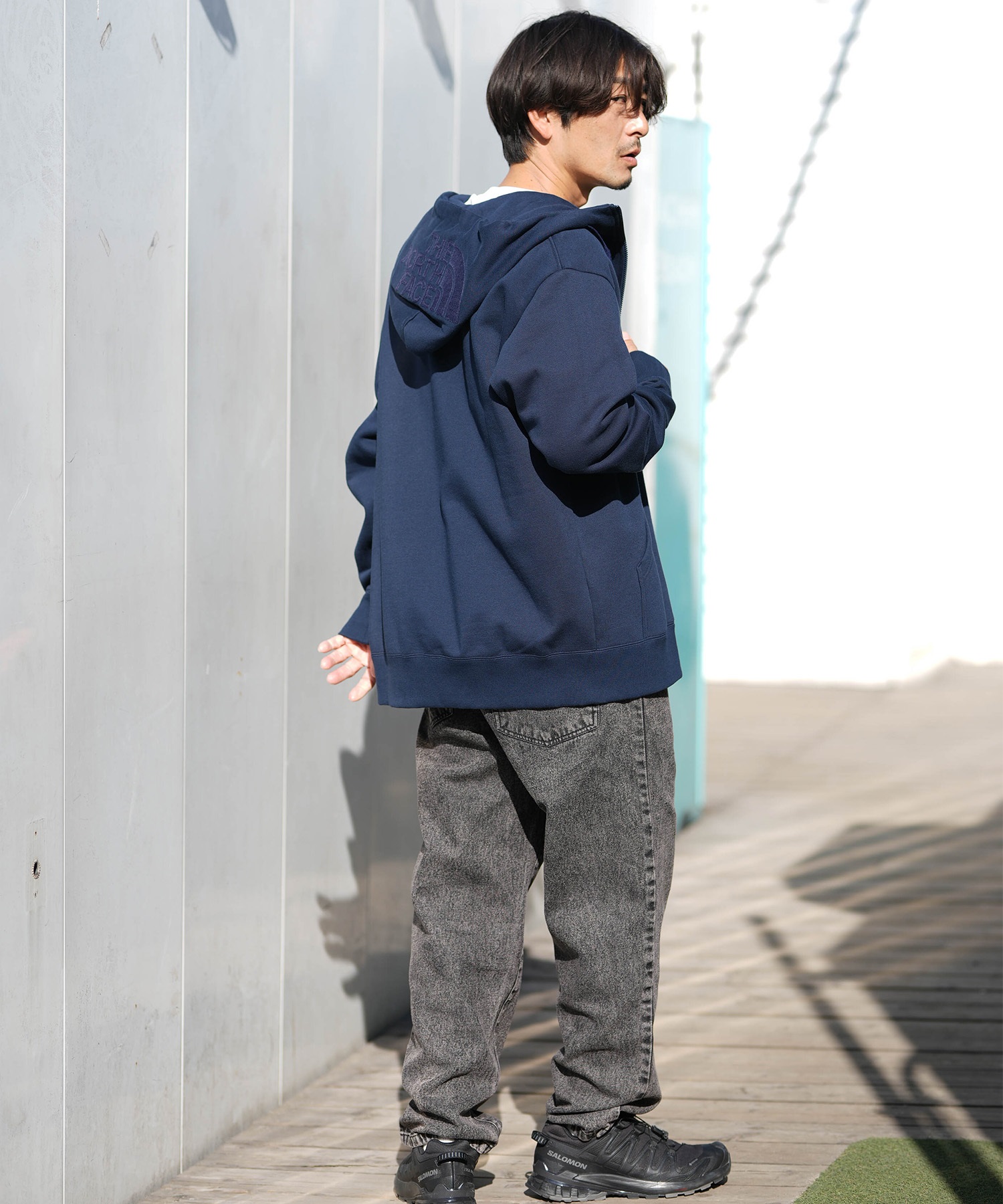 極美品✨ノースフェイス ジップアップ パーカー 紺 M 定番人気 ユニ