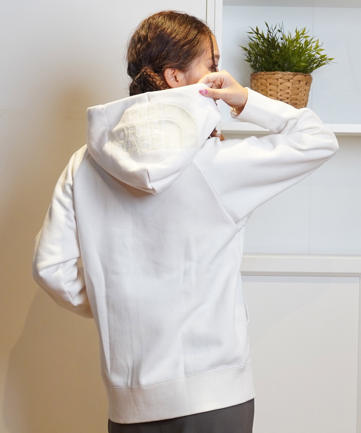 THE NORTH FACE ザ・ノース・フェイス パーカー ジップアップ Rearview