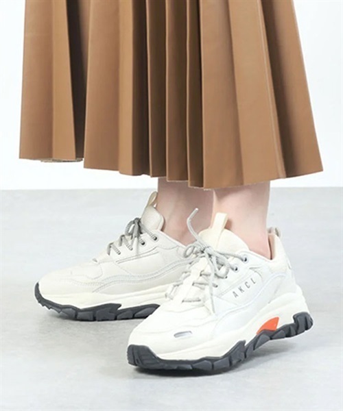 AKIII CLASSIC アキクラシック URBAN TRACKER アーバントラッカー AKC