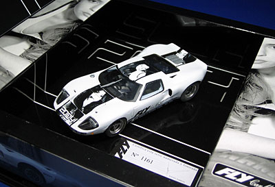 SLOT WORLD 32 《通信販売／スロットカー／FLY》