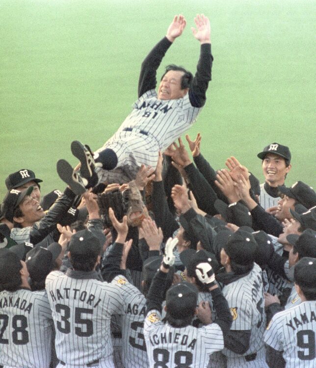 祝！阪神タイガース38年ぶり日本一 前回優勝の1985年に“タイム虎ベル