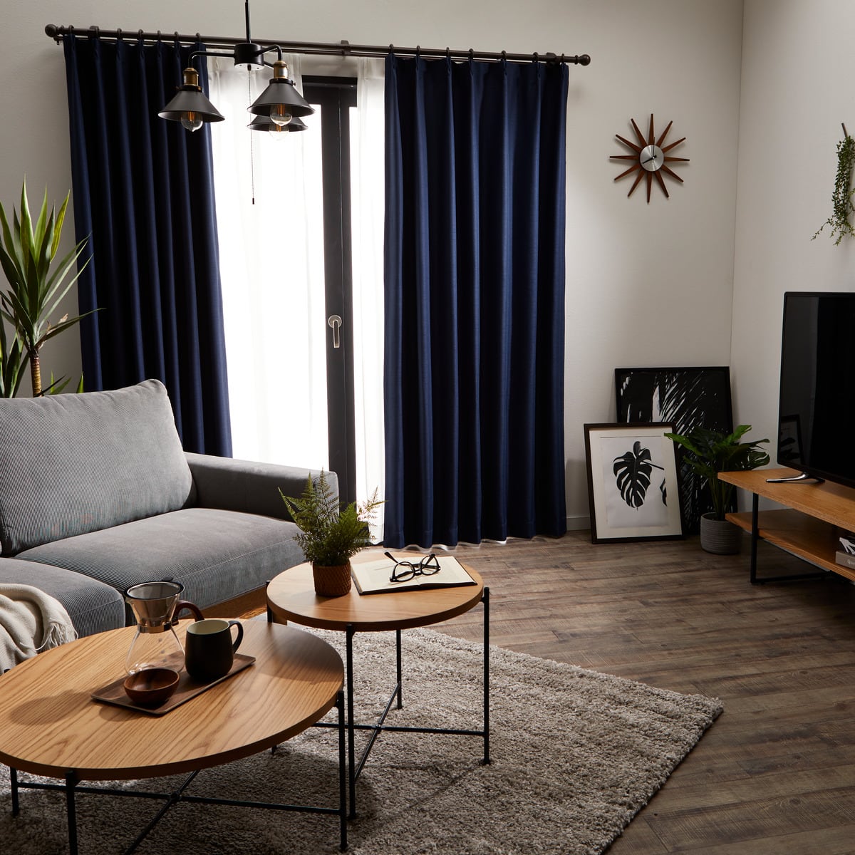 遮光1級・防炎カーテン(パレット2 ネイビー 100X135X2) | ニトリネット