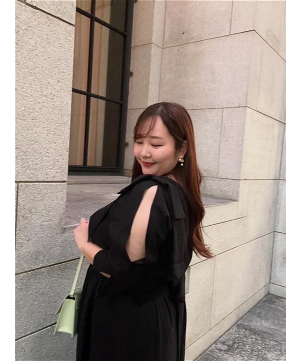 大きいサイズ＞【らめちゃんコラボ】ウエストタック肩リボンワンピース