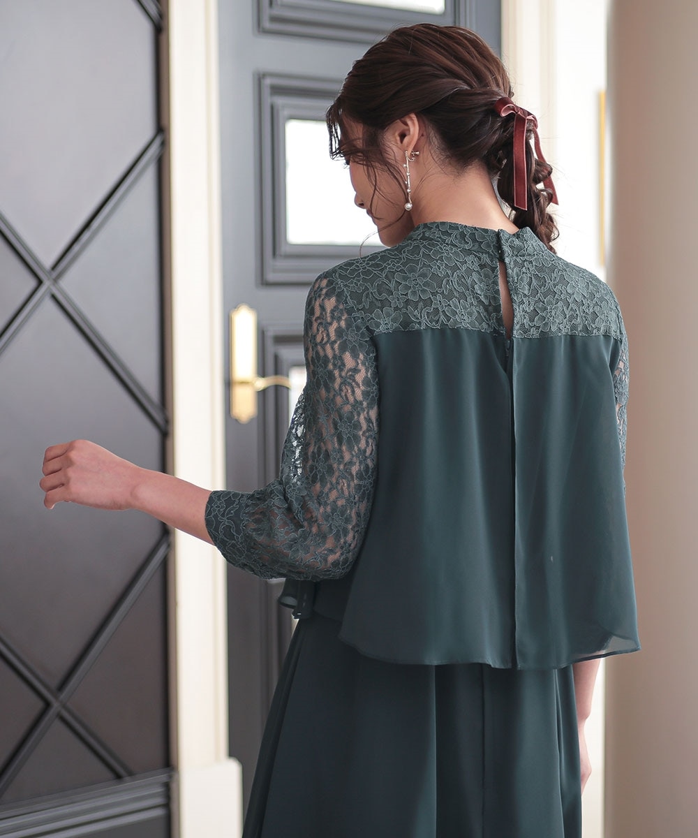 結婚式・パーティードレス】レース切替ドッキングスタンドカラー