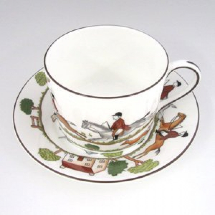 ウェッジウッド ハンティングシーン ティーカップ&ソーサー