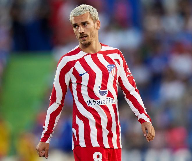 グリーズマンに完璧に似合いそう」アトレティコが発表した“斬新カラー