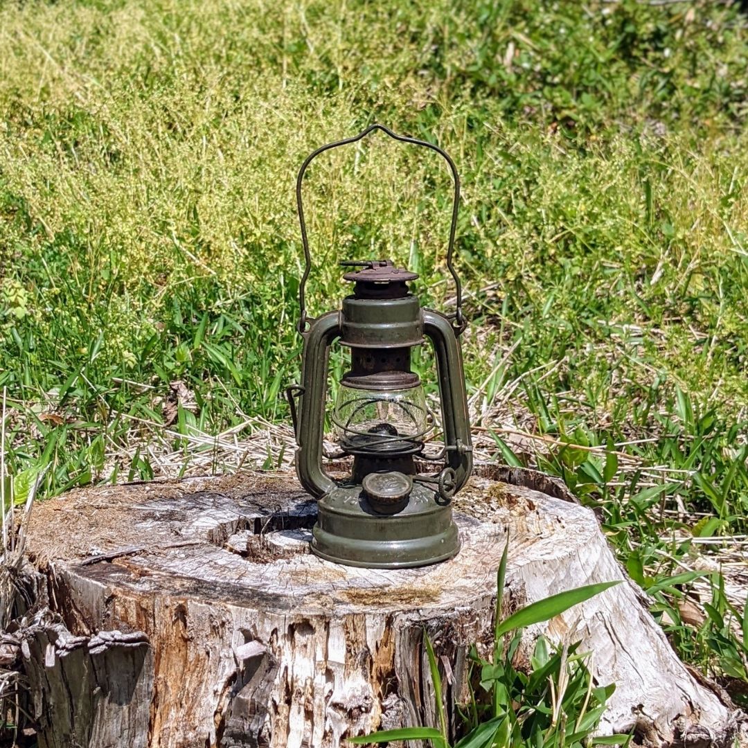 ヴィンテージランタン「フュアハンド（FEUERHAND）75 ATOM」 | 彩氷