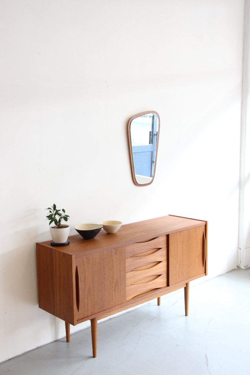 WALL MIRROR[RO-011] | 北欧家具・オーダー家具なら【SAC WORKS】