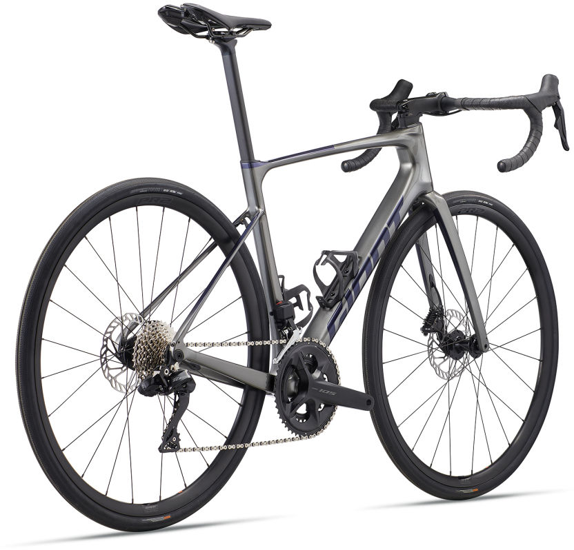 Giant Defy Advanced 1 - D&D Bicycles & Hockey