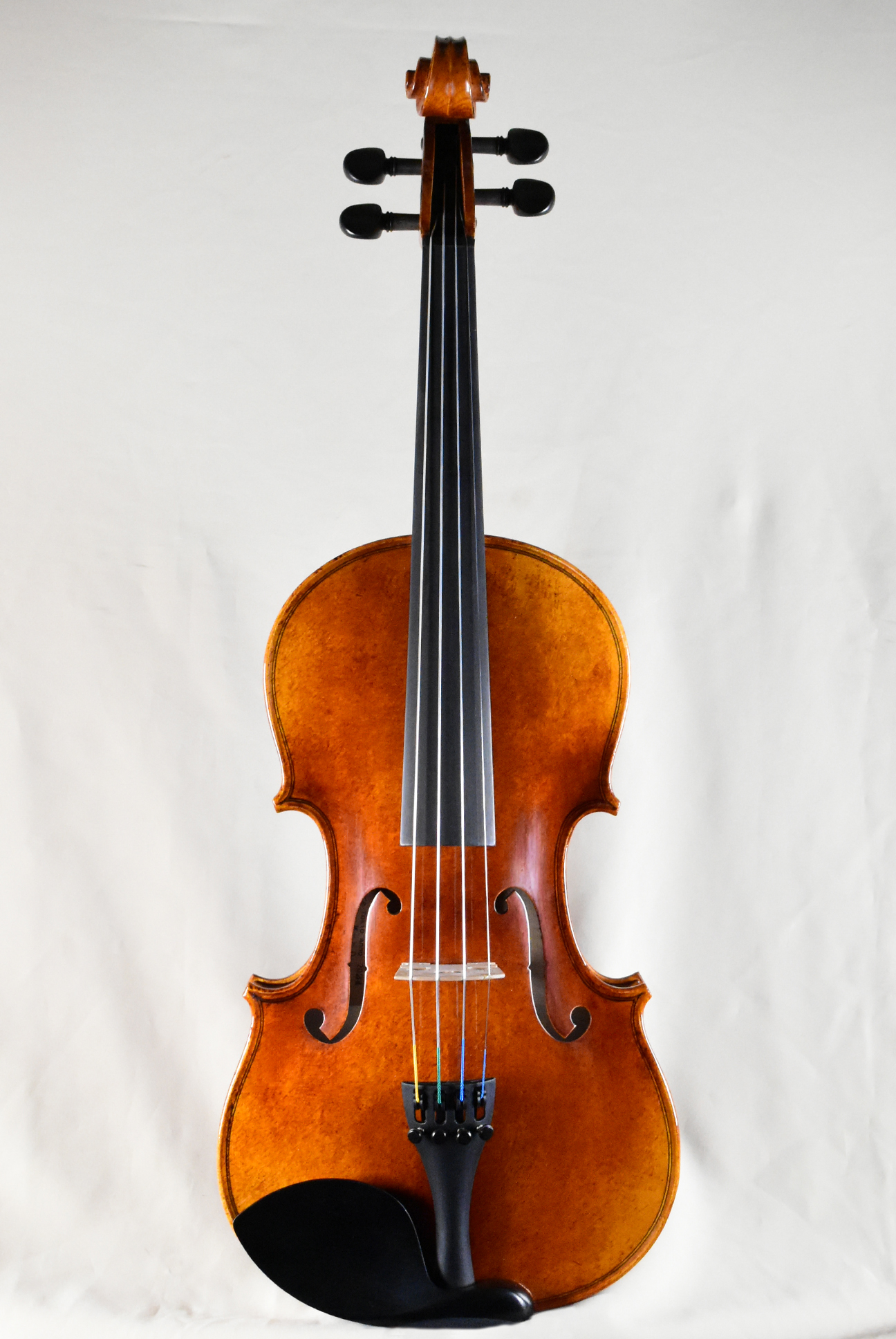 下倉バイオリン 弦楽器専門店