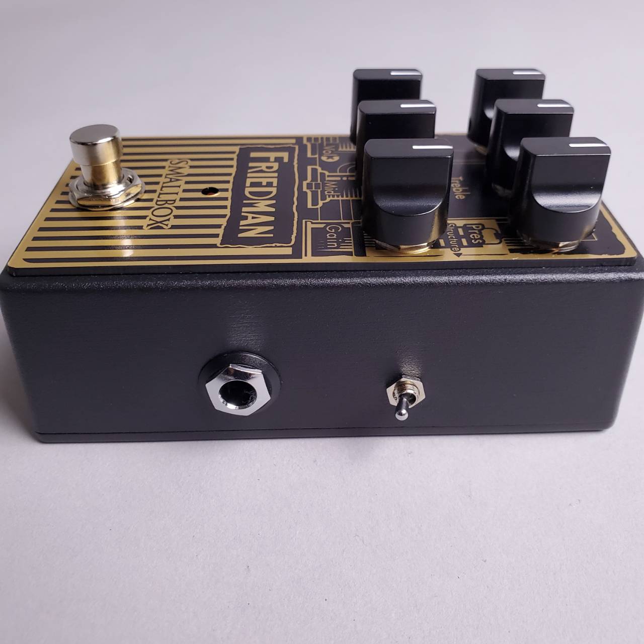 アンプライクなプレキシトーン！FRIEDMAN SMALLBOX PEDALの紹介