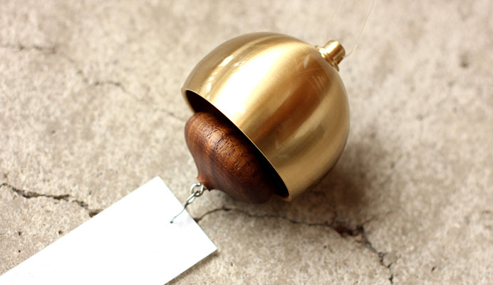 真鍮と木が奏でる軽やかな音色【風鈴 KORO-RIN】 - 能いもの作り