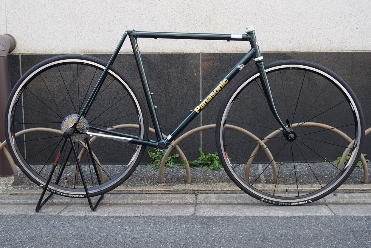 BLOG クロモリの普遍的な美しさと高い走行性能を実現する【 PANASONIC