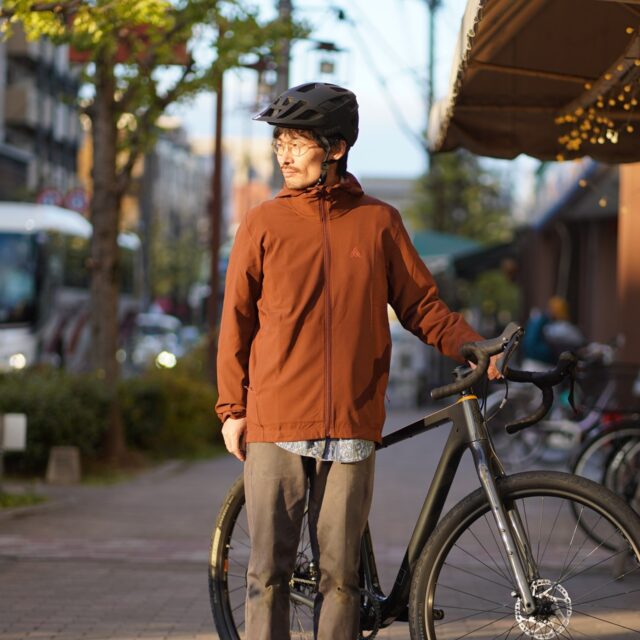 BLOG 登りも下りも着たまんま。サイクリストのための通気する保温着